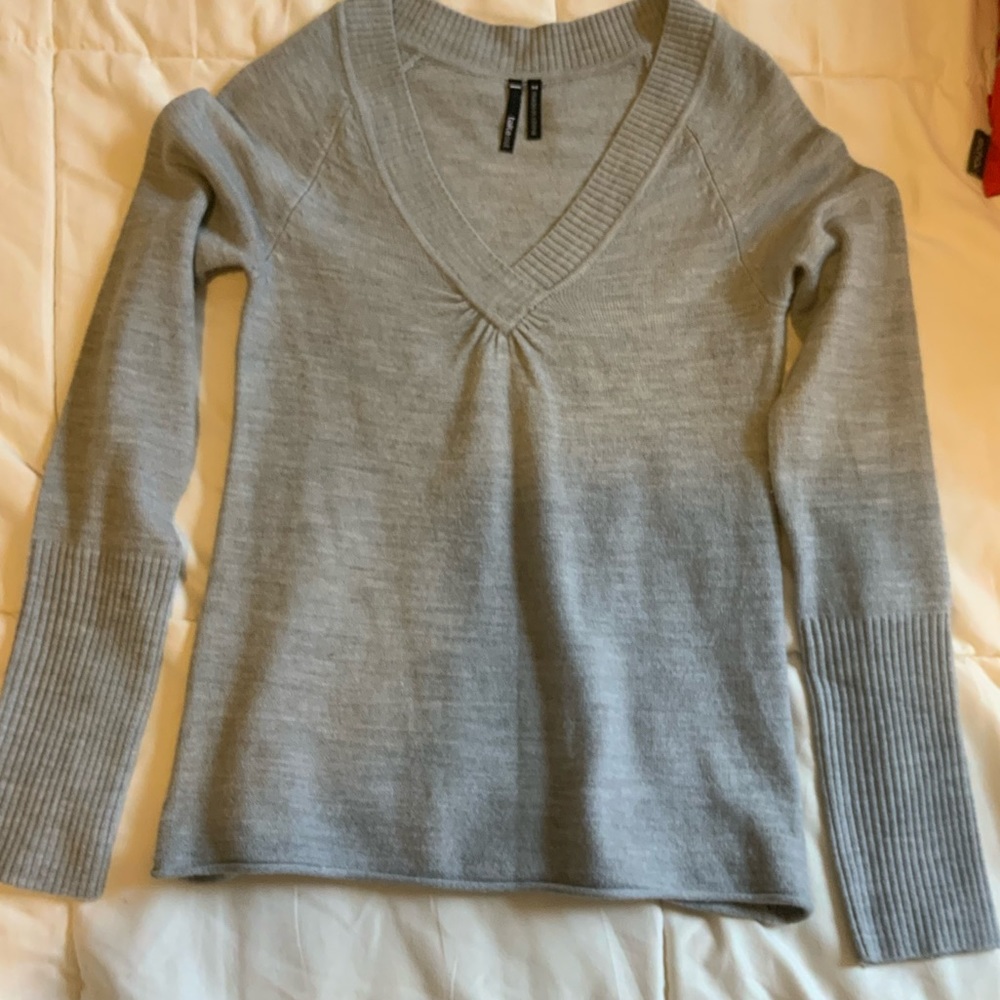 🌸NWOT🌸Woman’s sweater